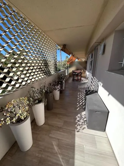 Appartement Avec Terrasse, Vue Jardin Et Piscine Antibes
